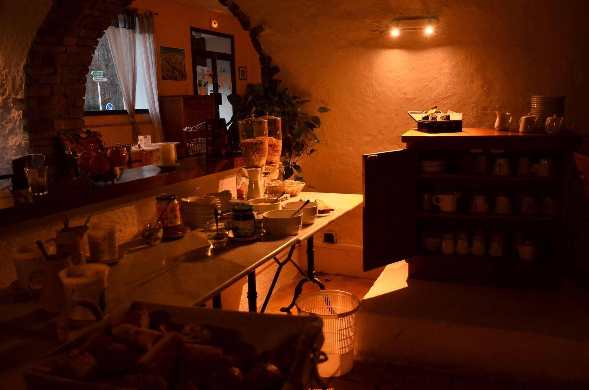L'Auberge D'埃格里尔 外观 照片