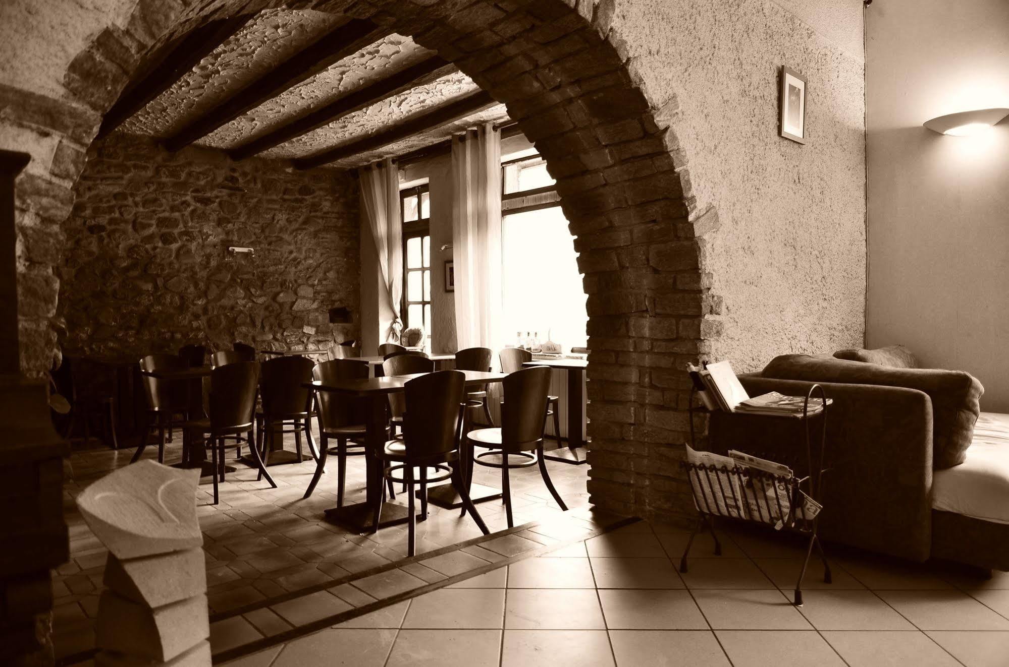 L'Auberge D'埃格里尔 外观 照片